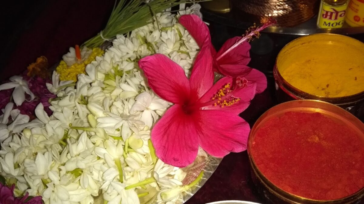 Ganeshpuja, Ganapati, Flowers